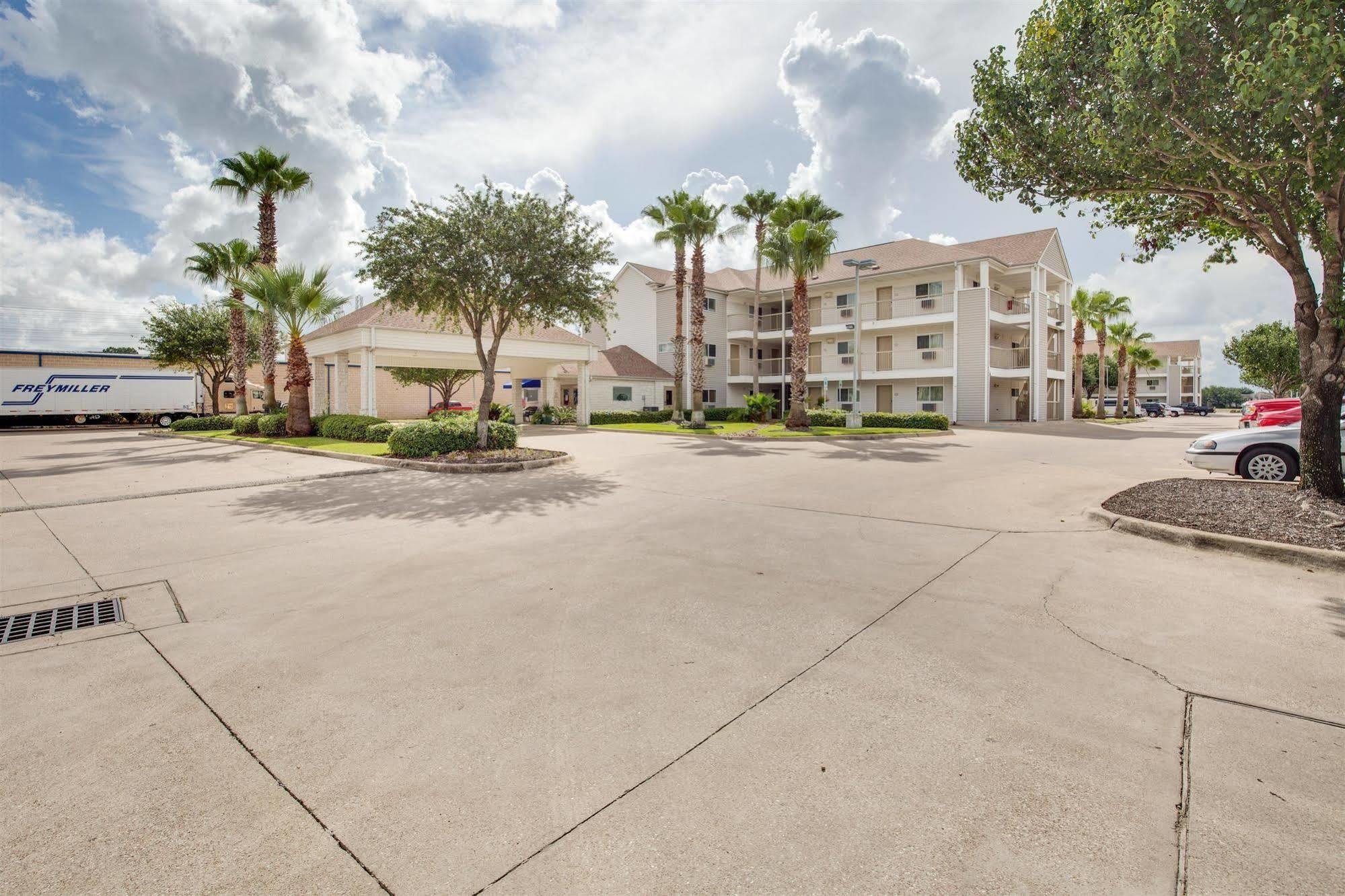 Studio 6-Houston, Tx - Clear Lake Friendswood Exterior photo