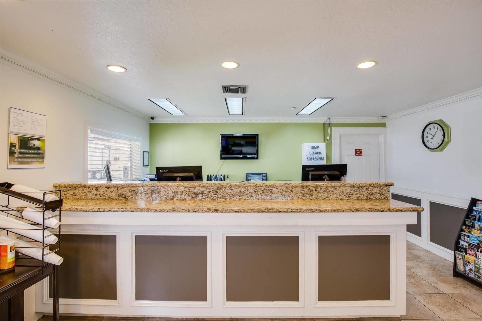 Studio 6-Houston, Tx - Clear Lake Friendswood Exterior photo